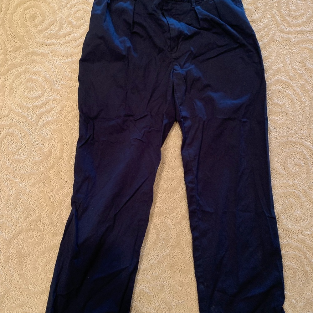 Polo by Ralph Lauren golf pants for women, stretchable.